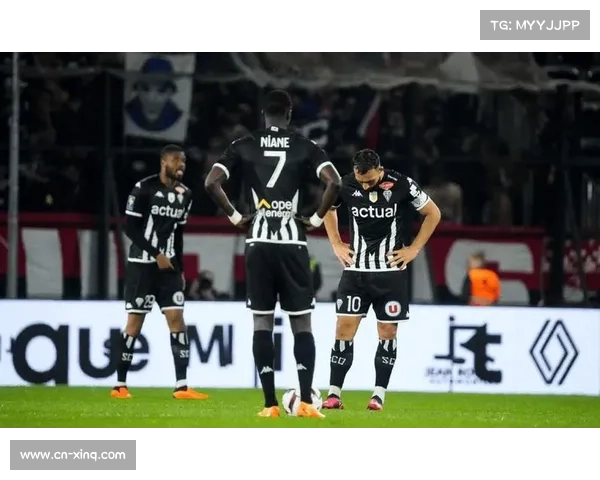 里昂财政崩盘被迫出售核心，法甲系统性困境凸显